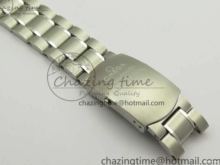 0318 WaterResistant Speedmaster SS Sapphire Crystal Panda White Black Dial on SS Bracelet Manual Winding Chrono Movement 7956